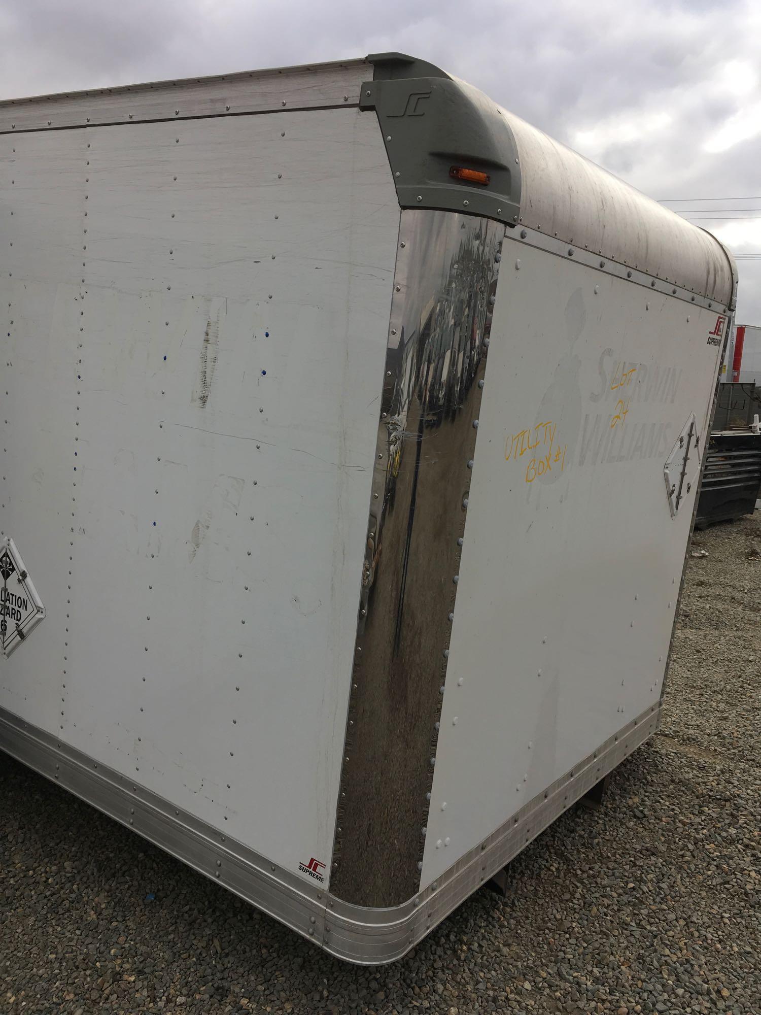 Supreme 12' Box Truck Body w Waltco Lift Gate