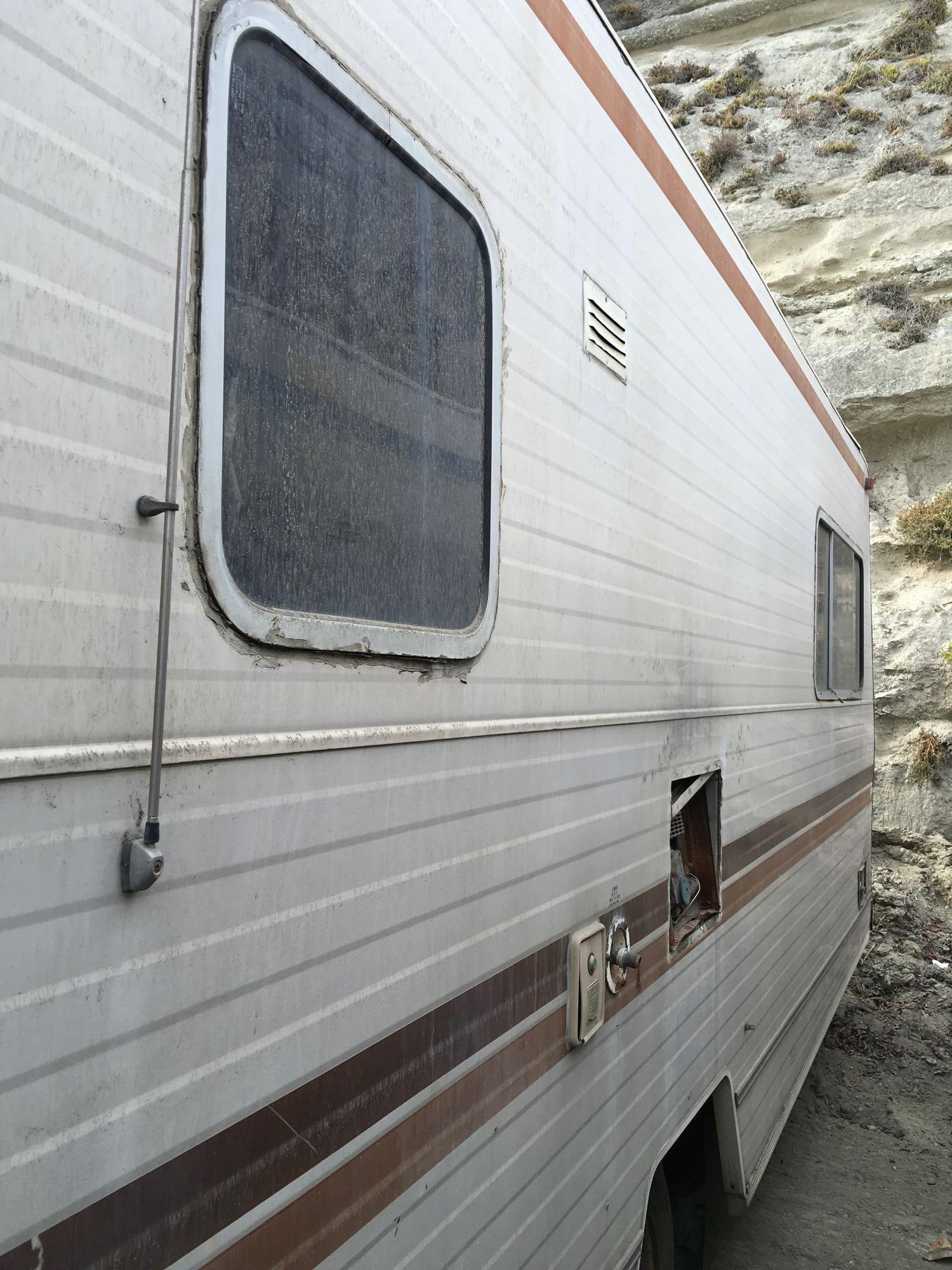 1980 Winnebago 30' Chieftan Motorhome last vin 156902