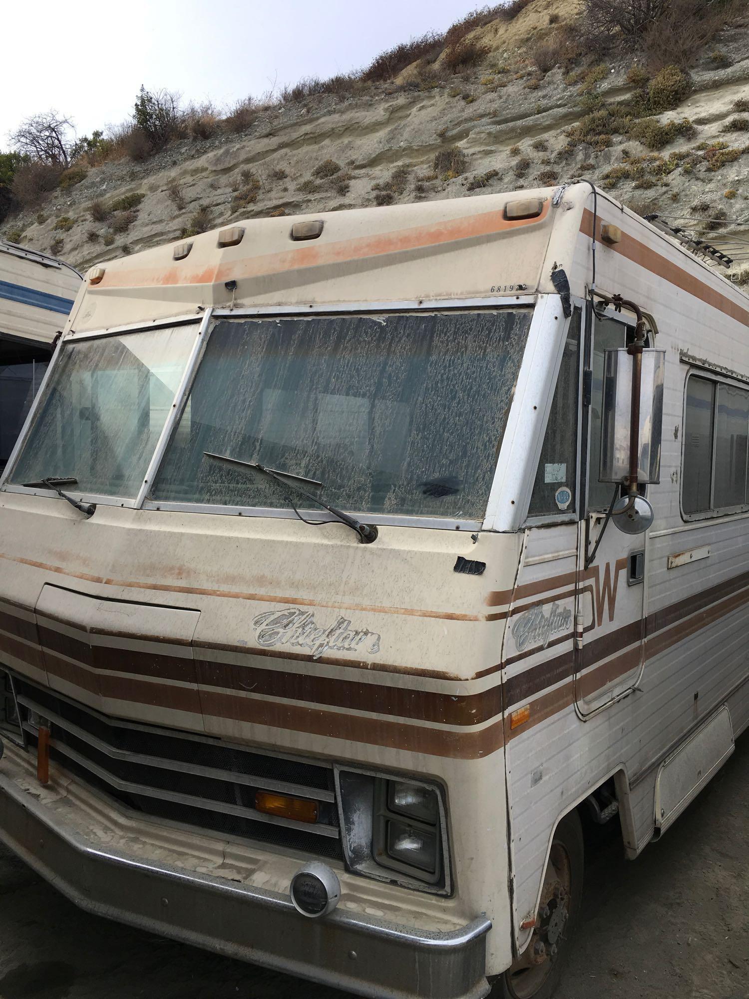 1980 Winnebago 30' Chieftan Motorhome last vin 156902