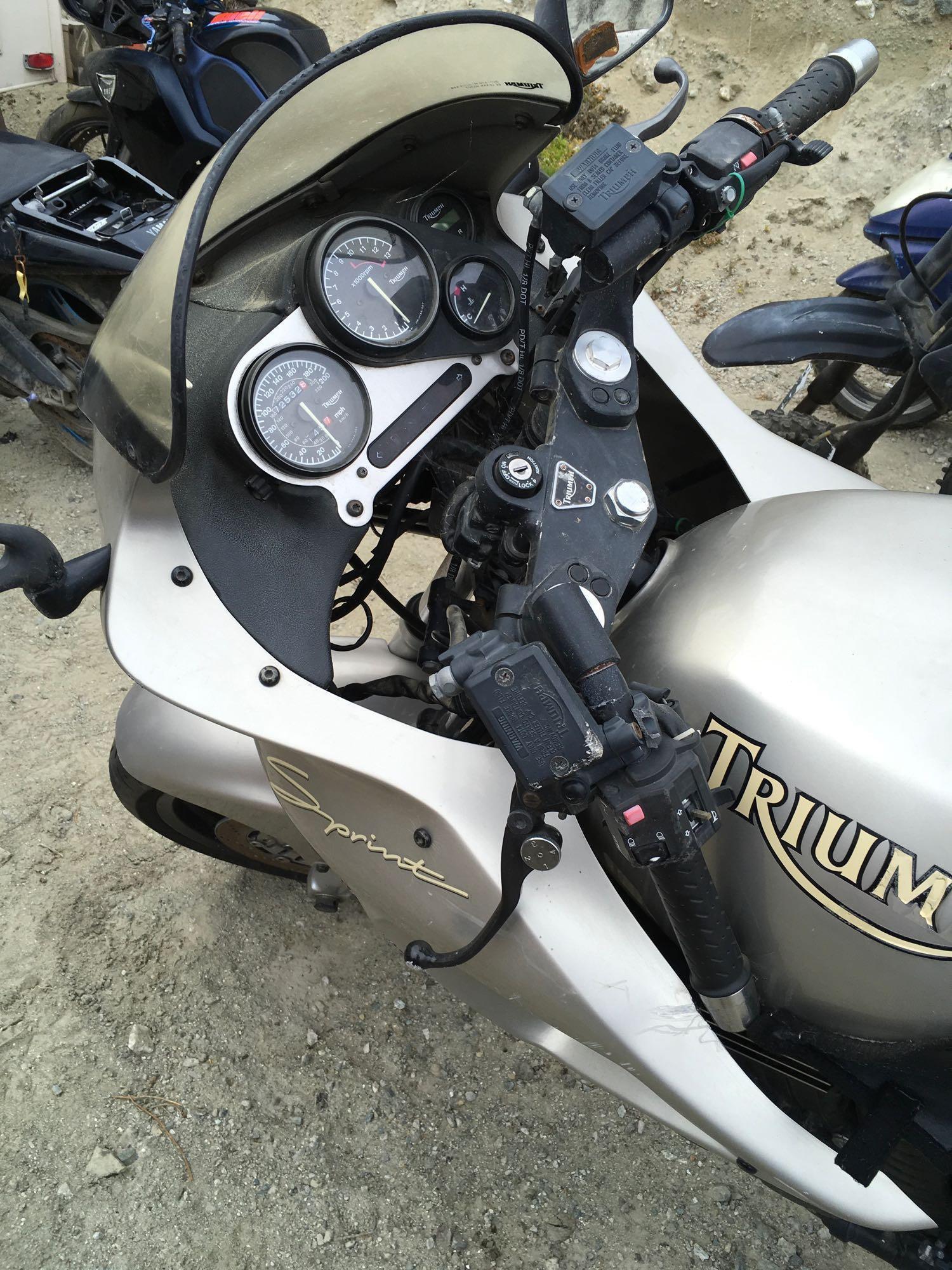 1997 Triumph 900 Sprint Motorcycle 057987