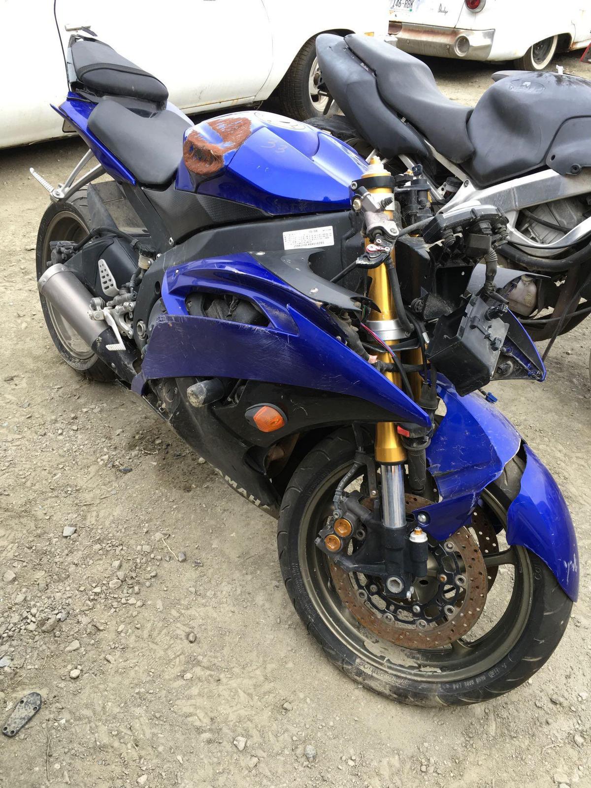 2009 Yamaha YZF-R6 Motorcycle 016265