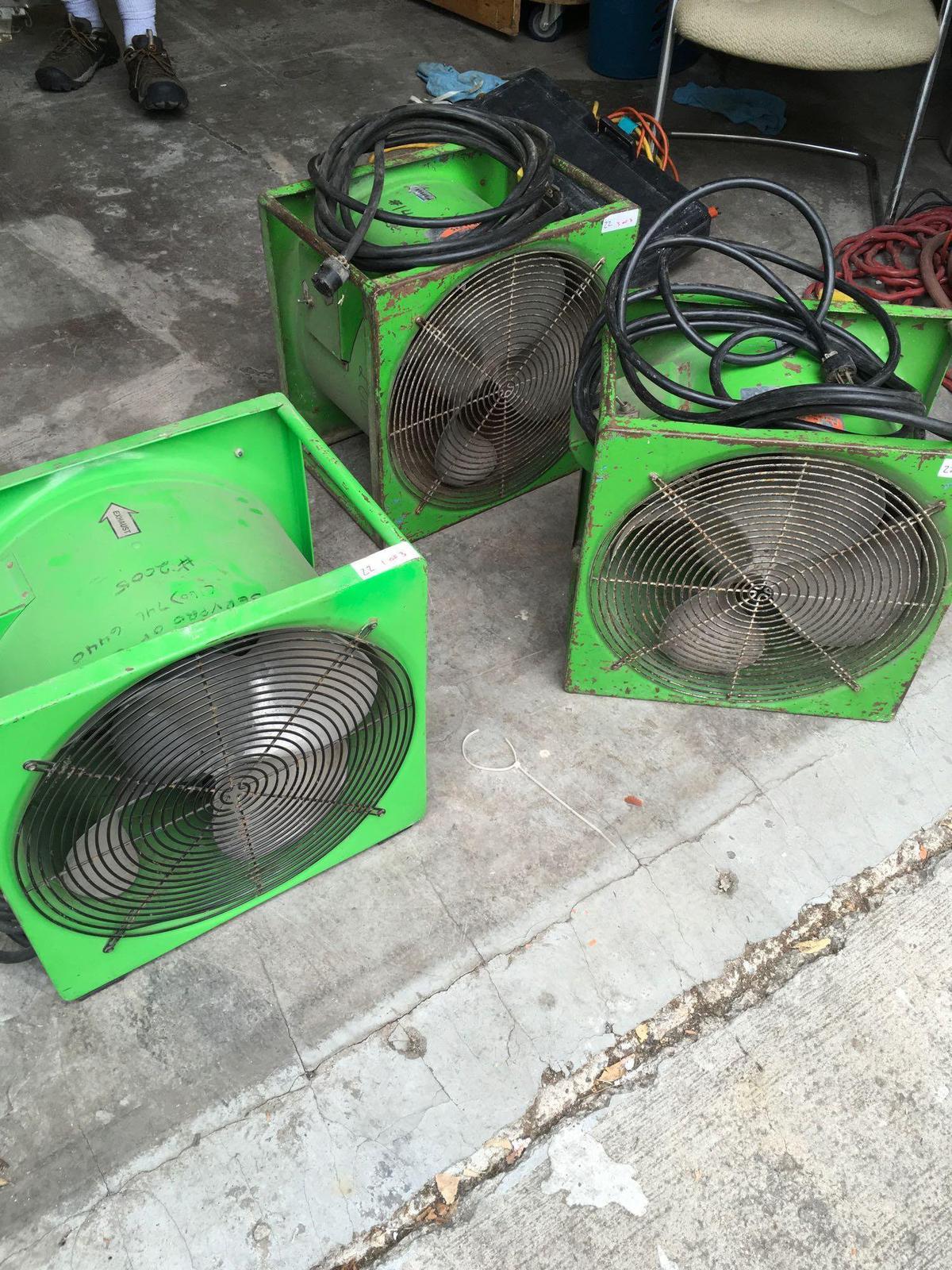 2 Servpro Fans model P-164- S. 5.4 AMPS. 1 has no tag to verify model