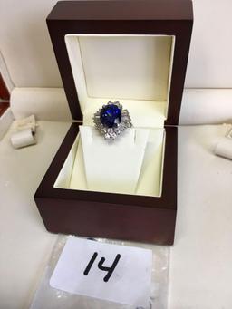 Daimond and Sapphire Ring 18K White Gold.