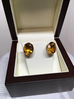 Pair Citrine Earings Yellow Gold. No appraisal on this piece.
