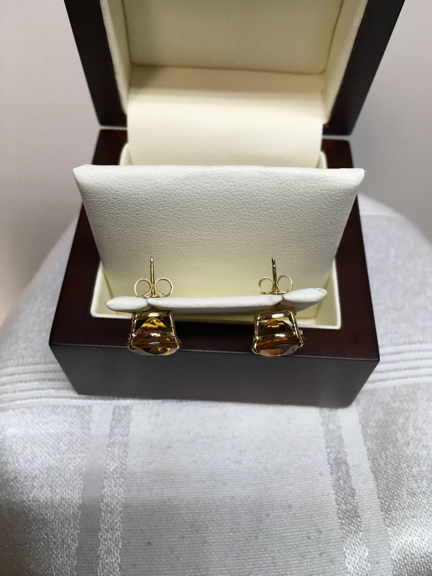 Pair Citrine Earings Yellow Gold. No appraisal on this piece.