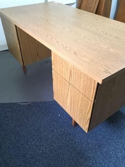 Desk, 5 ft. wide