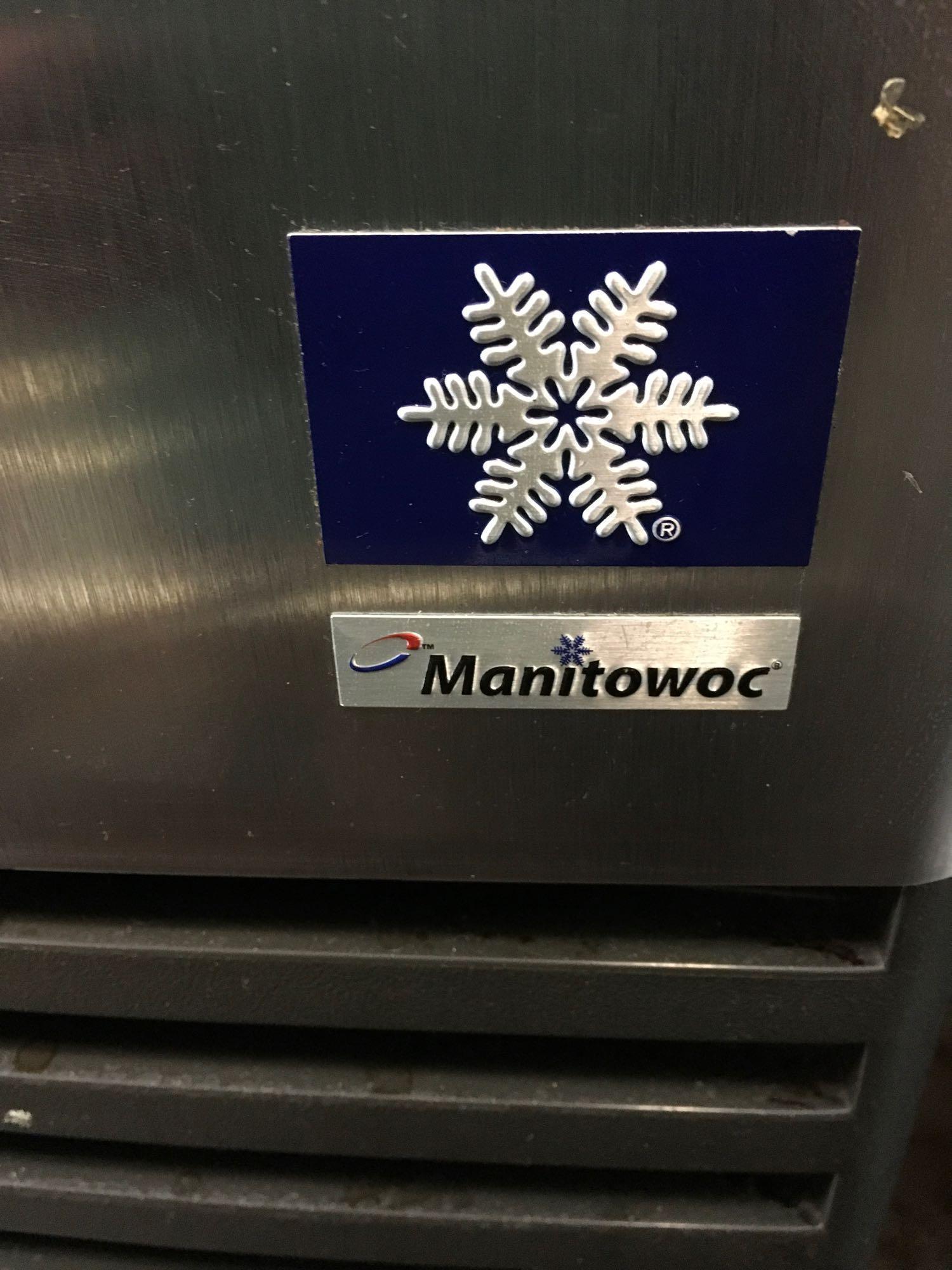 Manitowoc Ice Maker  model# QM45A