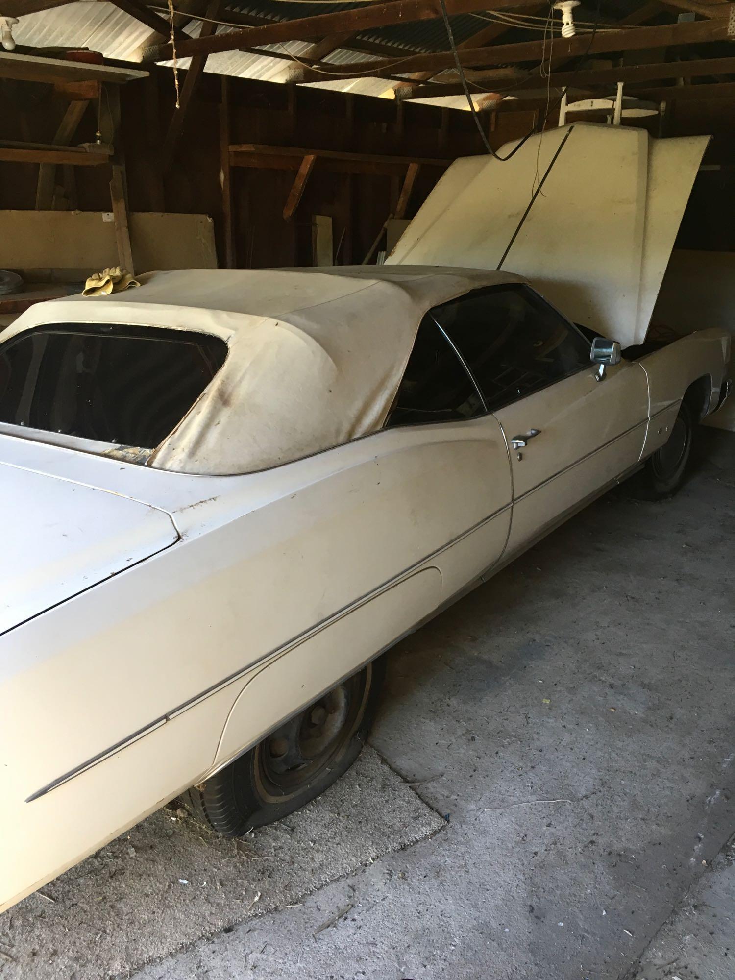 1973 Convertible Cadillac. Vin # 6L67S3Q448840 - MOTOR RUNS - started with jump wire SOLD AS IS