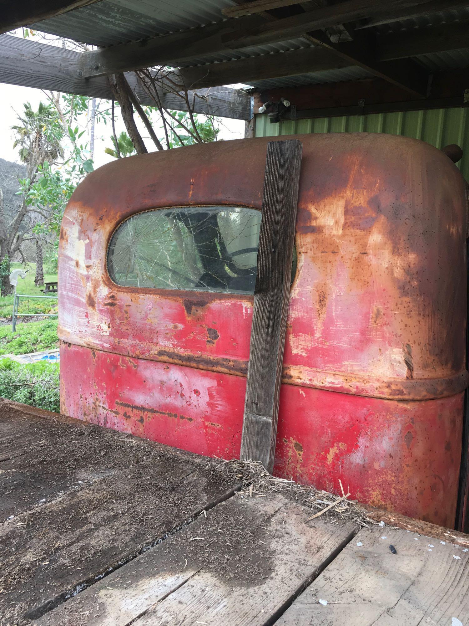 1941 International Flatbed truck. Vin # 3680 - MOTOR RUNS - SOLD AS IS