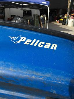 Pelican Riptide 5 person or 775 lbs Paddle Boat