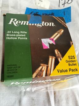 Remington .22 hollow point. 525 rounds
