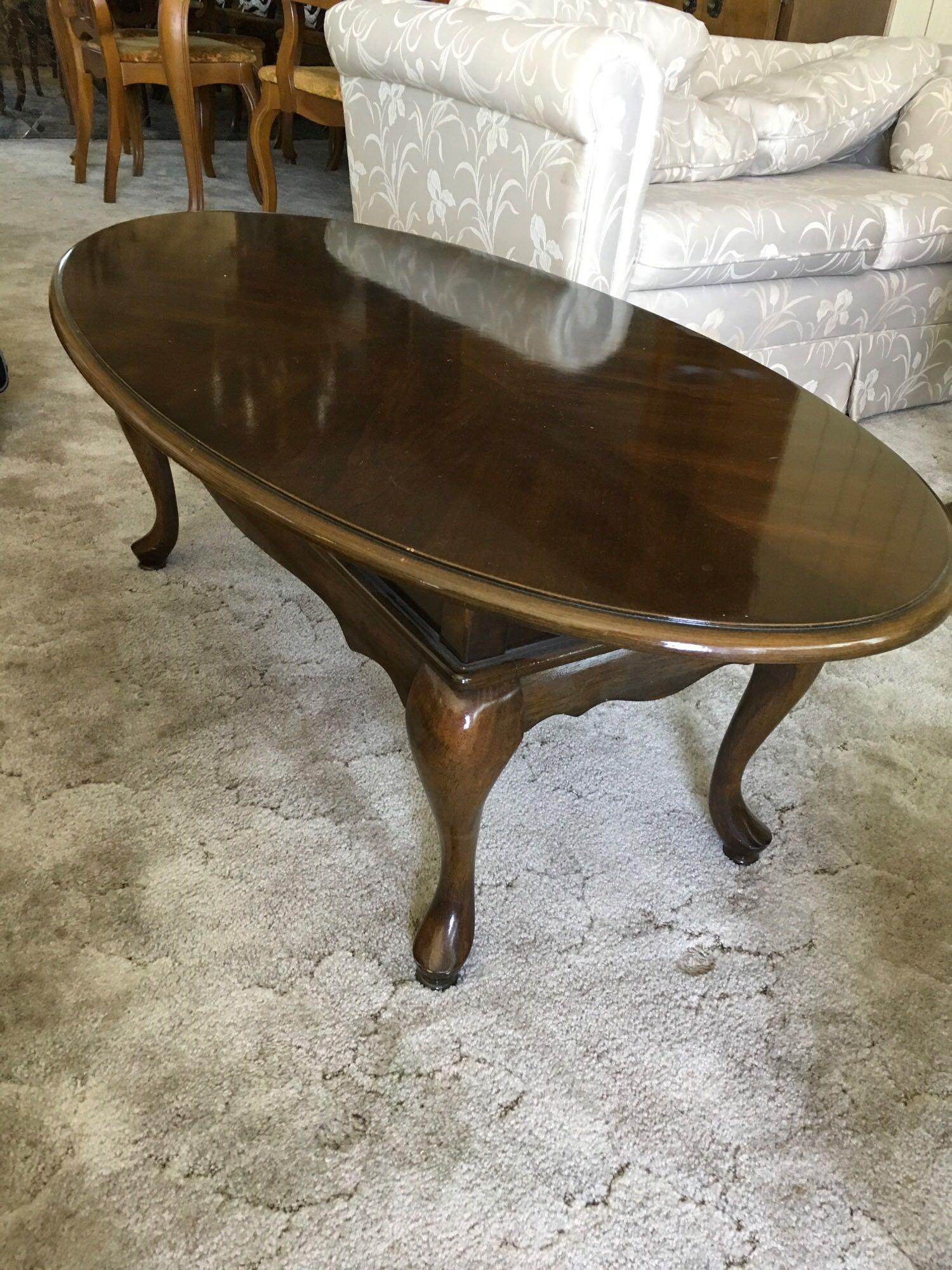 Oval Coffee table