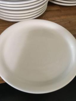 10 1/2" Tuxton White dinner plates