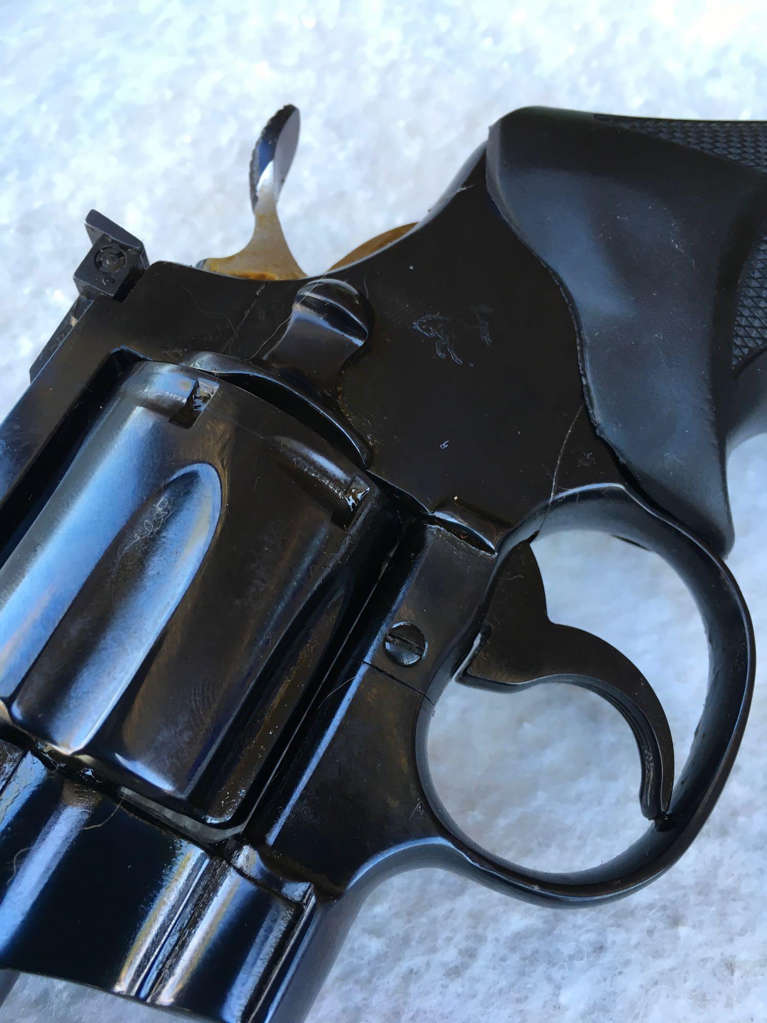 Firearms: Colt Python, 357 magnum, serial AL0760 ( NOT FOR SALE IN CALIFORNIA )