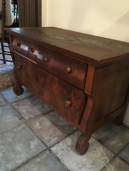 Vintage three drawer cabinet