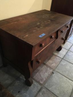 Vintage three drawer cabinet