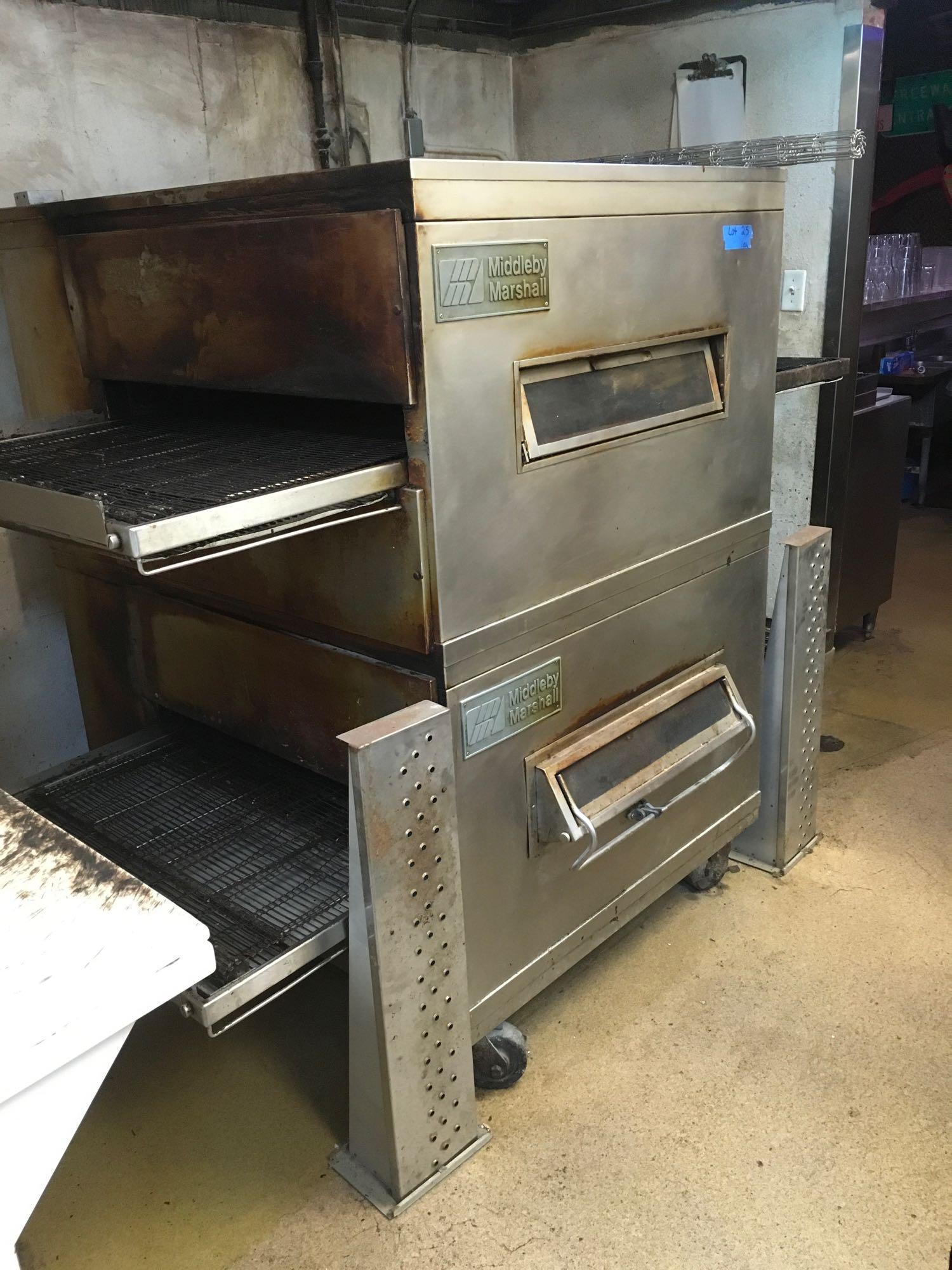 Middleby Marshall Pizza Oven model PS200, works, natural gas, on casters, 120 volt controls only