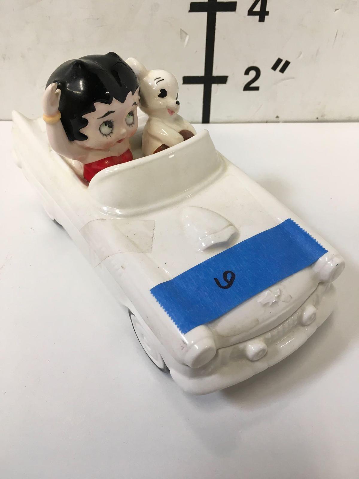 Collectible, Vandor hand painted Betty Boop white convertible candy dish