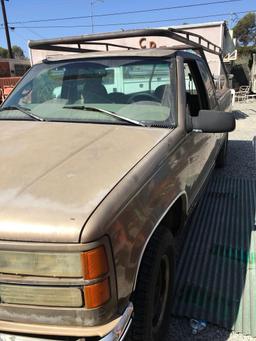 1997 GMC 2500 298K miles 454 Vortec engine, Runs & Drives