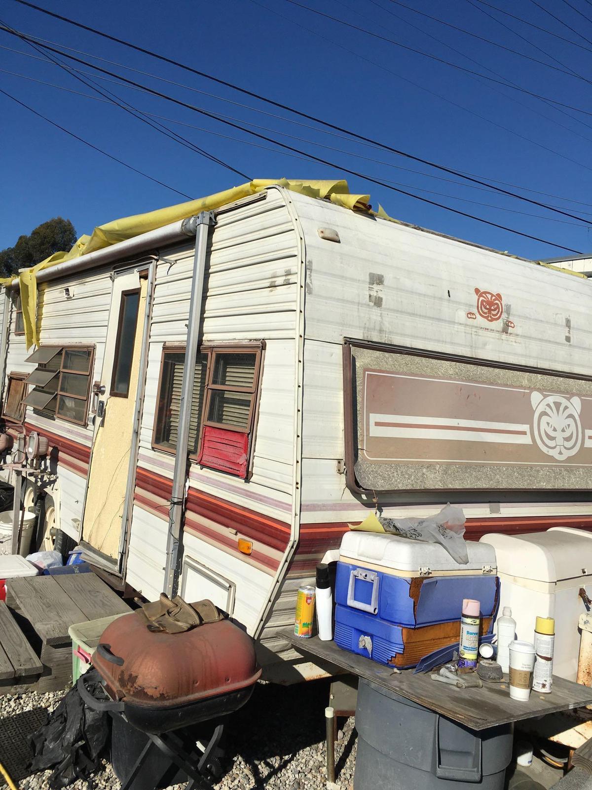 Prowler trailer AS-IS POOR CONDITION Appointment required for pickup