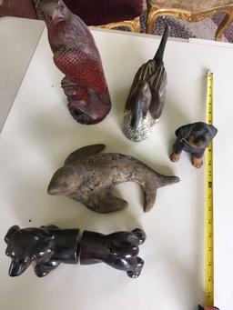 Assorted animals figurines