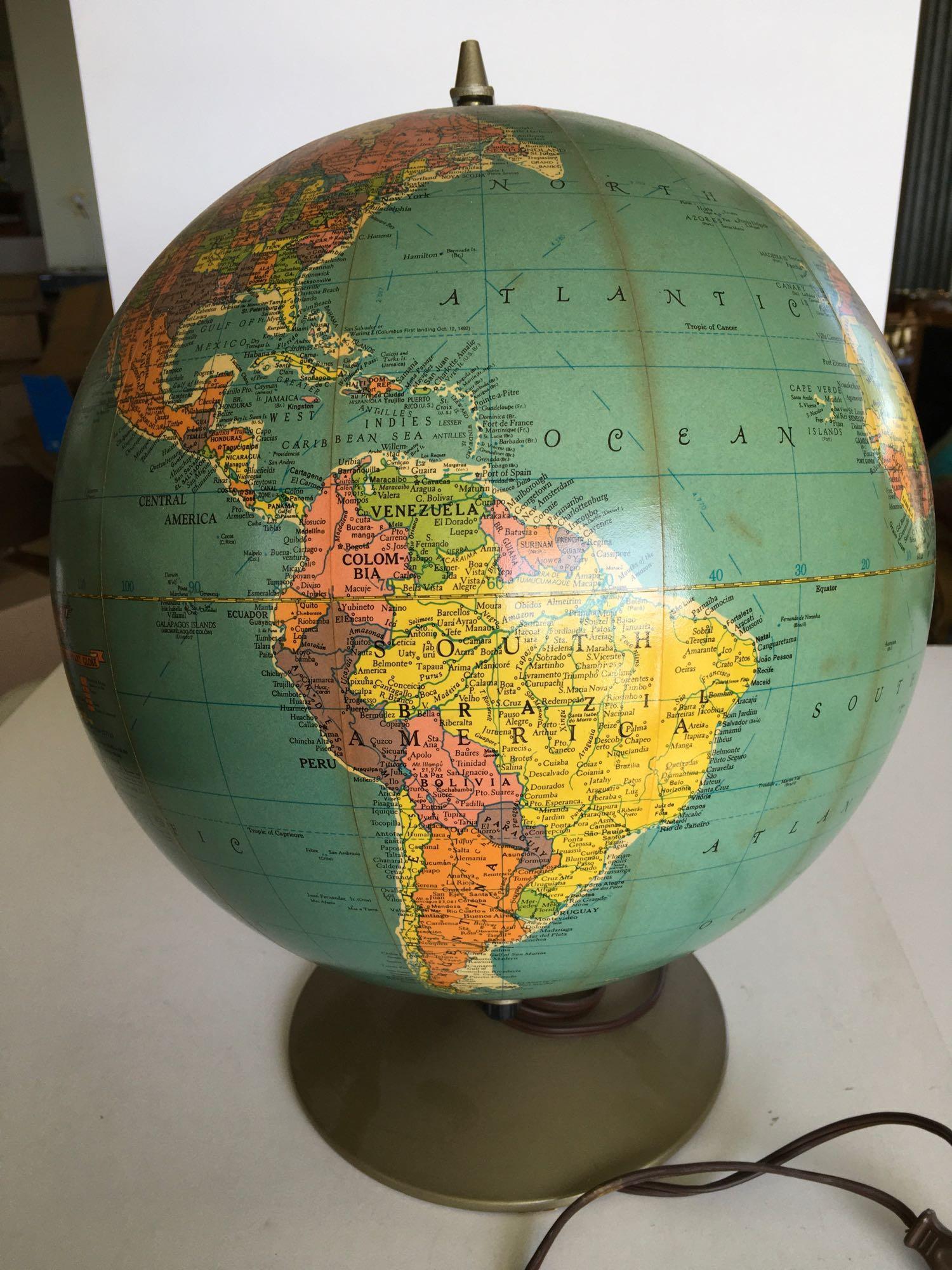 Replogle 12 inch Library Globe. Light works