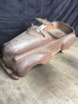 Steelcraft 1941 Chrysler Metal Pedal Car