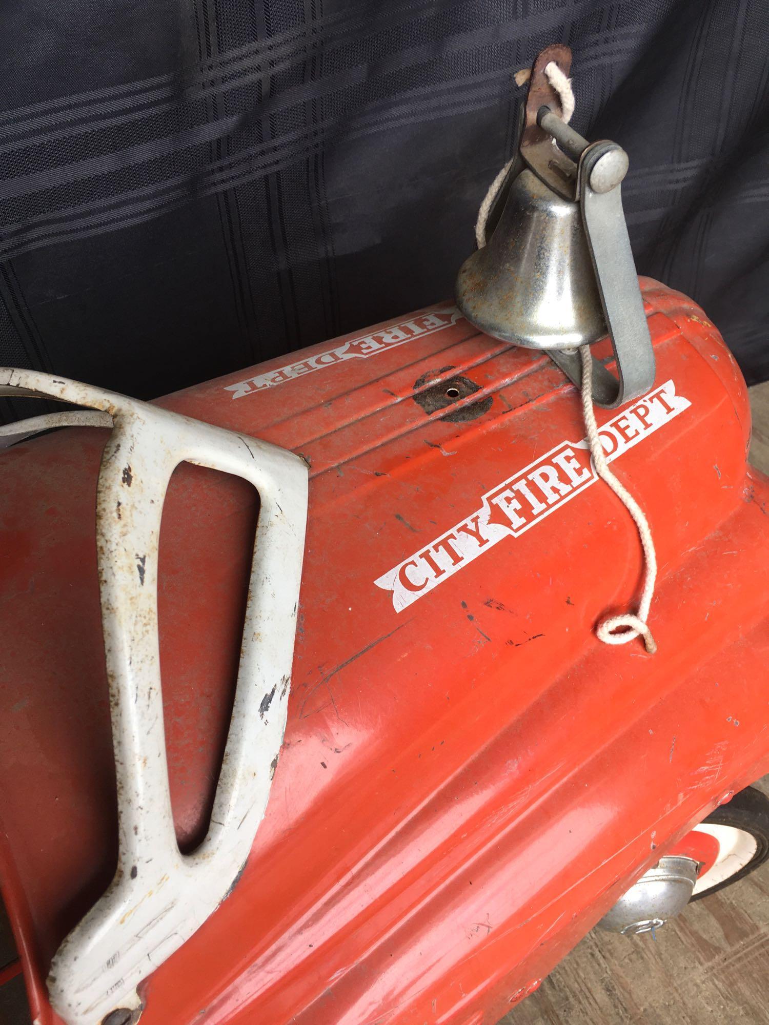 Vintage Murray Fire Department Metal Pedal Car