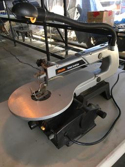 Akwin 16 inch scroll saw SSA1HLVHR. Turned on WORKS