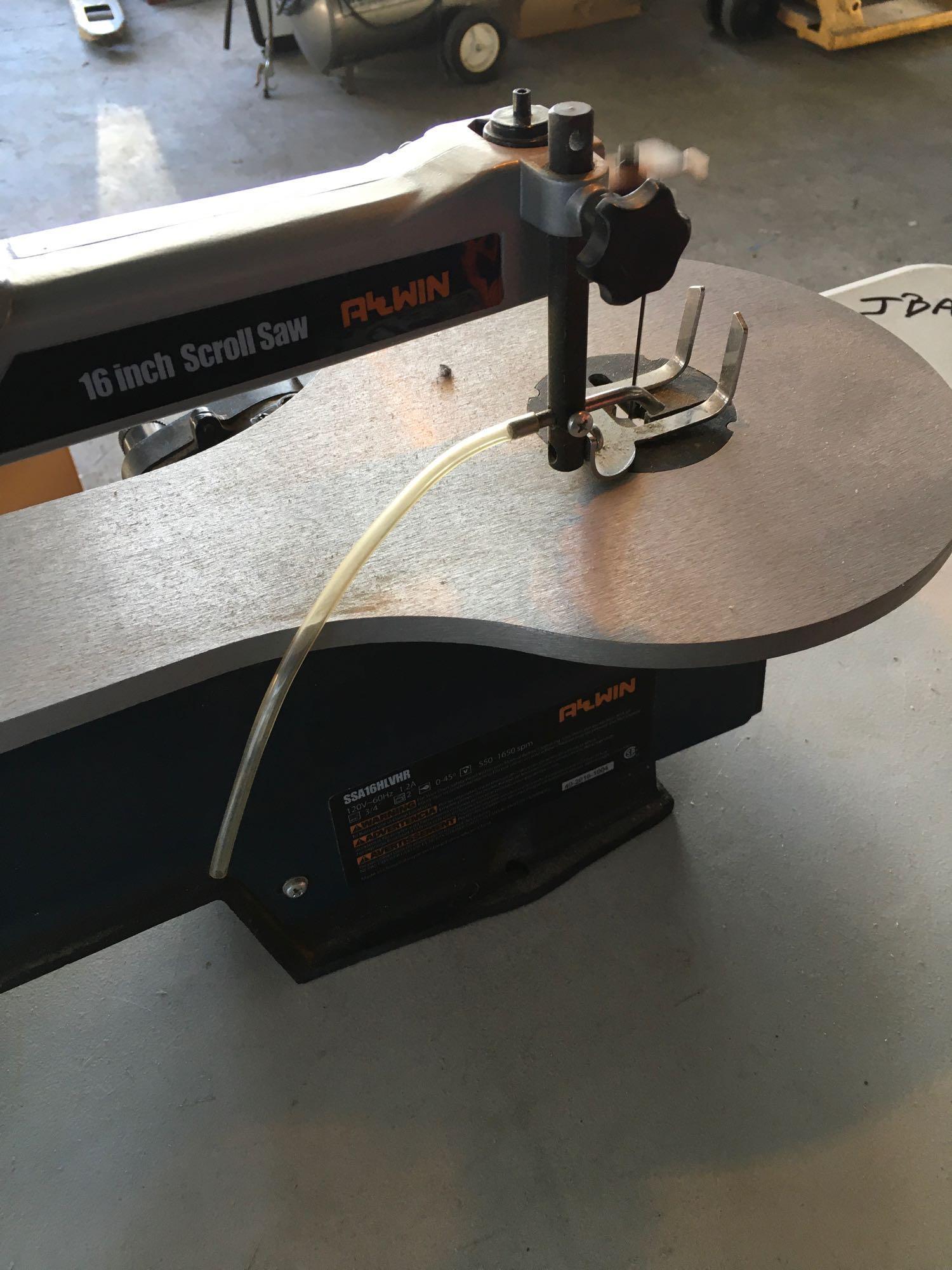 Akwin 16 inch scroll saw SSA1HLVHR. Turned on WORKS