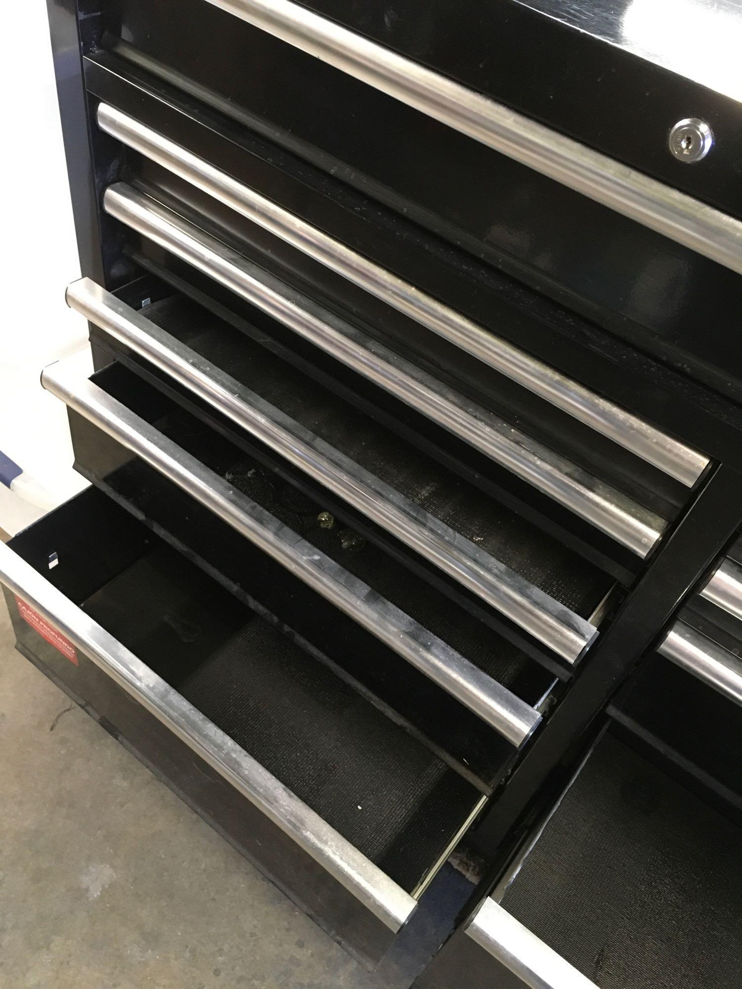 Husky 10 drawer tool box