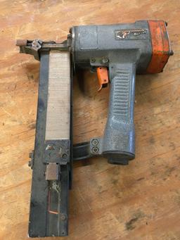 Central pneumatic air nailer/ stapler Works