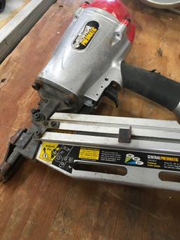 Central pneumatic 3-in-1 framing nailer. WORKS