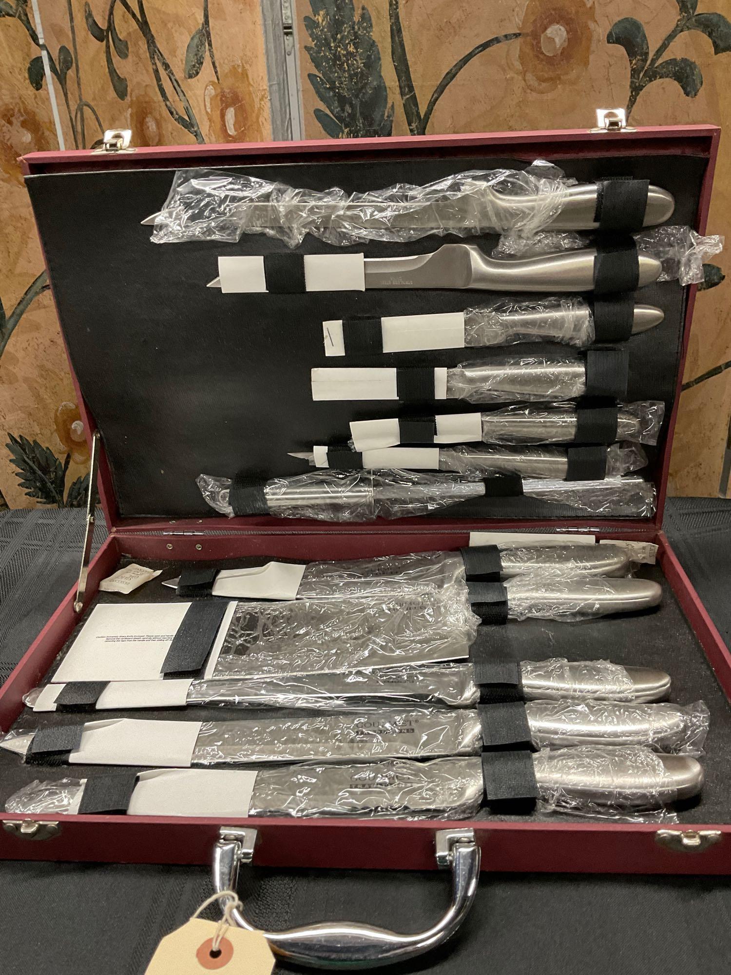 Never used Gourmet Traditions 12 piece cutlery set
