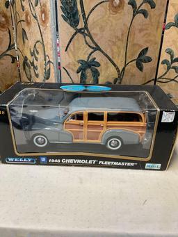 Die Cast Metal, 1:18 scale, Welly, 1948 Chevrolet Fleetmaster with box