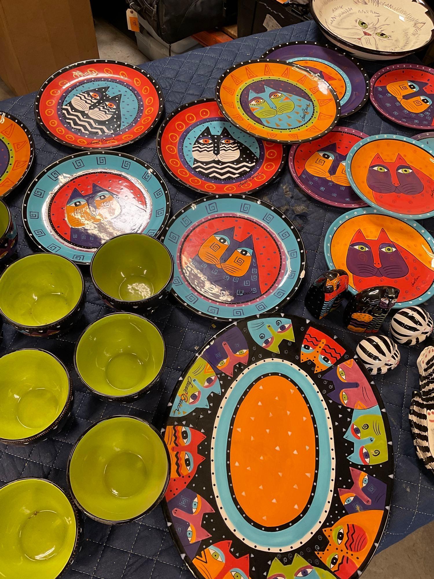 Laurel Burch Dinnerware, cat design. 32 pieces ( 5 items are not Laurel Burch see pics)