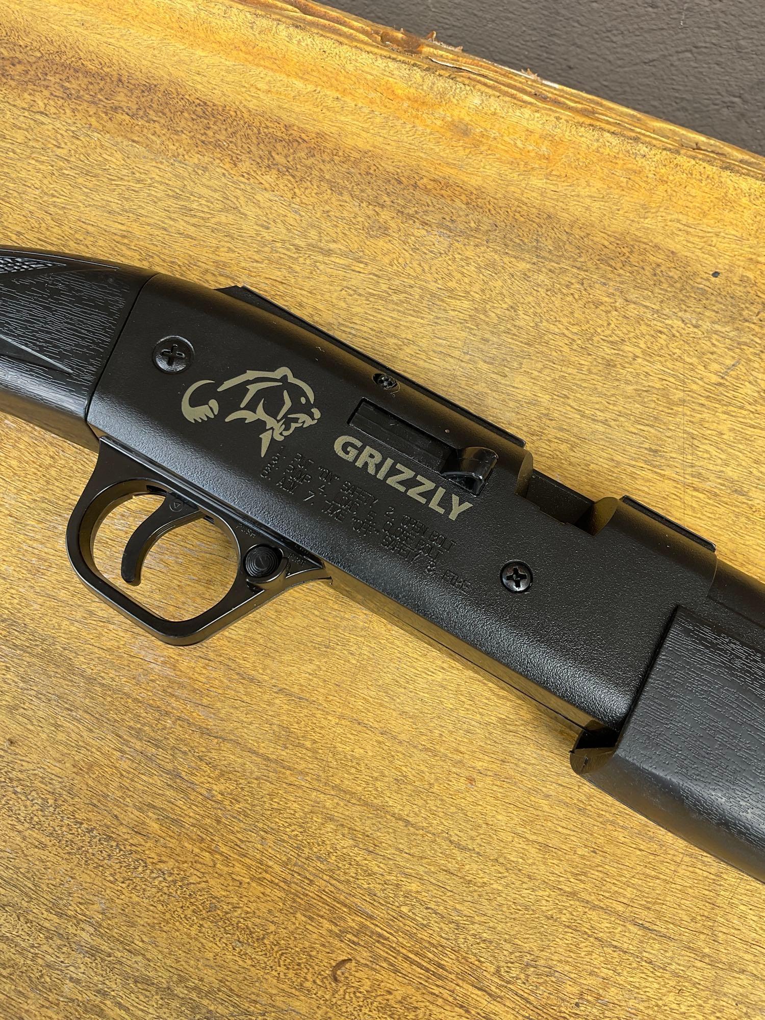 Grizzly BB Gun, model 845