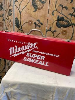 Milwaukee Super Sawzall 10 amp 0-3200 SPM