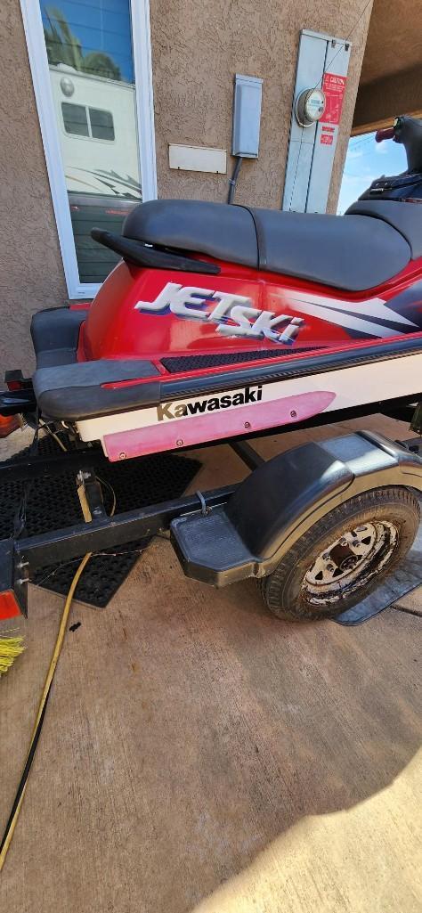 1997 1100 Kawasaki Jet Ski, Clean motor, but did not turn over./ 2010 Karavan trailer