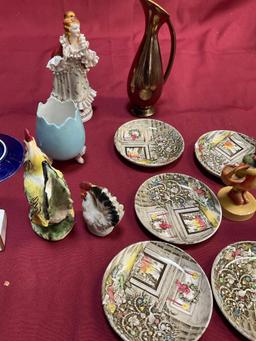 Assorted figurines, plates, vases, etc. 19 pieces