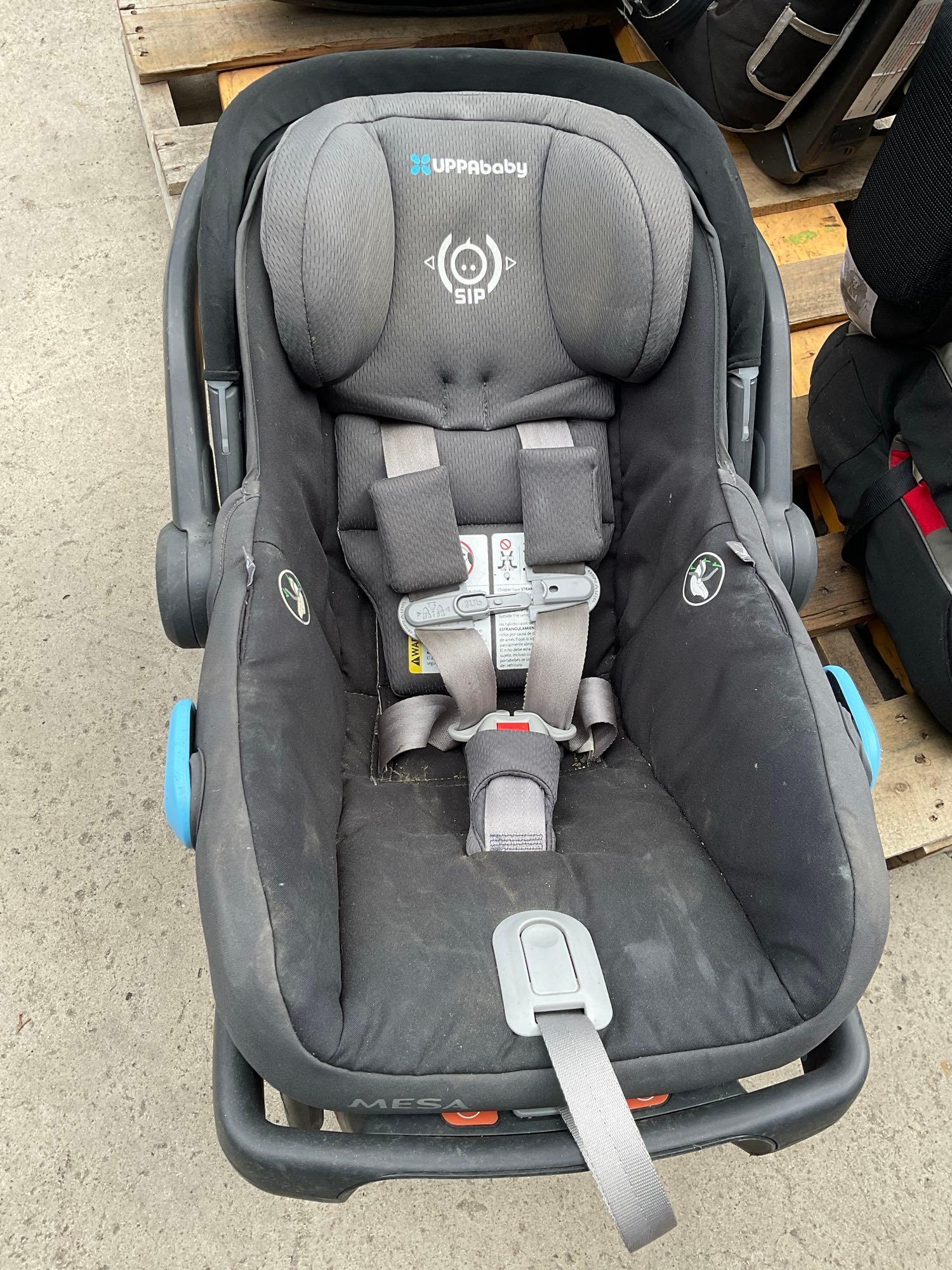 Child's Recaro & Graco car seats & Uppababy infant seat. 4 pieces