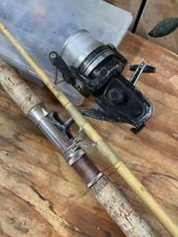 Incomplete fishing rods with reels, hooks, rope, etc. 12 pieces