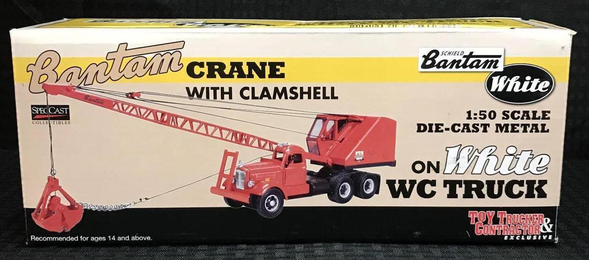 Bantam Crane with Clamshell in Box