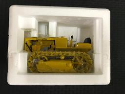 Caterpillar R2 Track-Type Tractor in Box