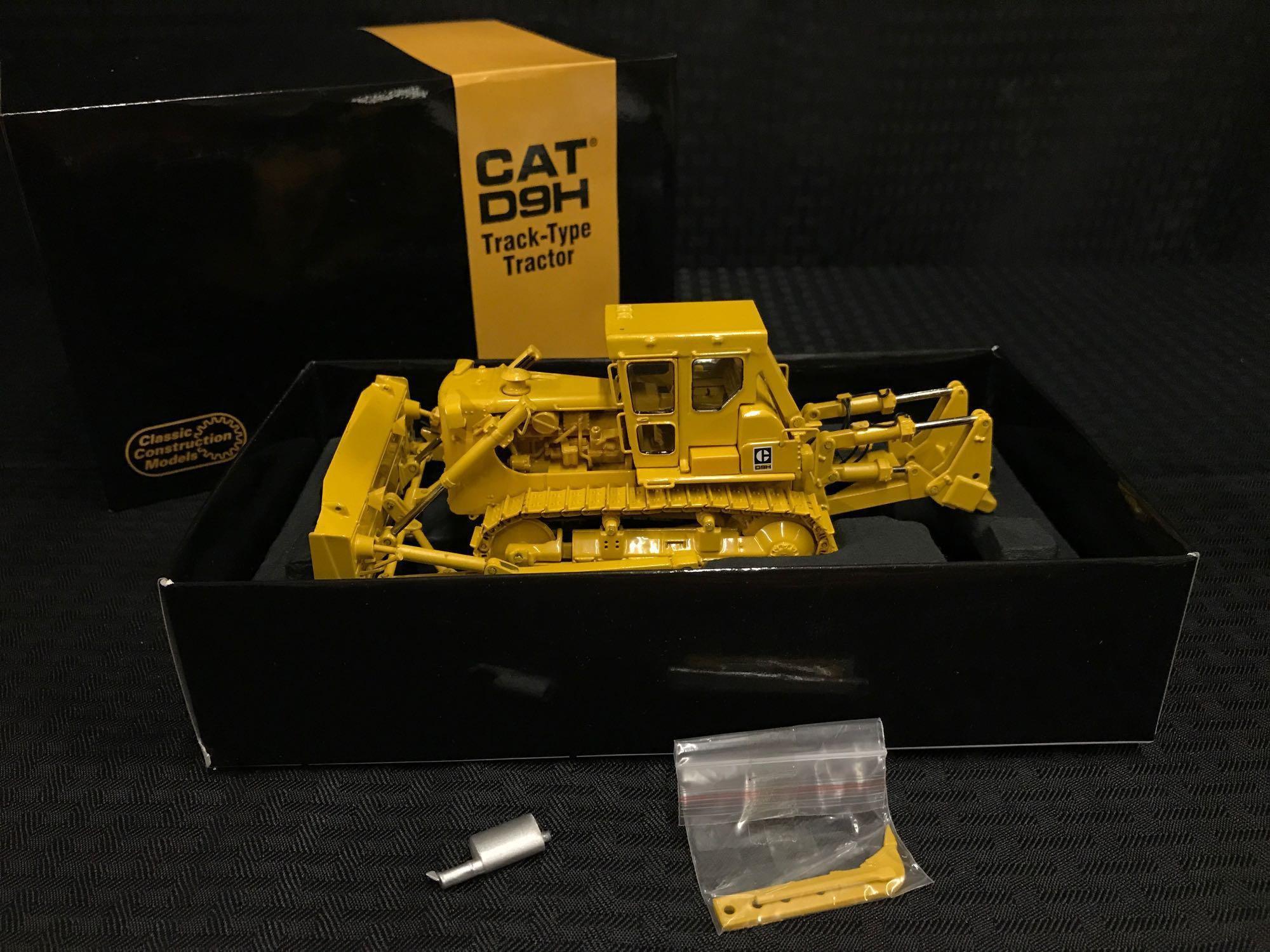 Caterpillar CAT D9H Track-Type Tractor In Box