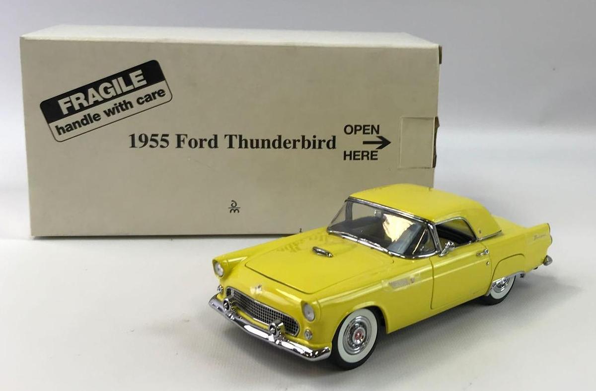 Danbury Mint die-cast 1955 Ford Thunderbird