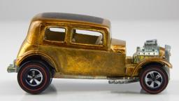 Hot Wheels Redline 1968 Yellow/Gold Classic '32 Ford Vicky