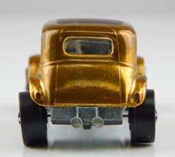 Hot Wheels Redline 1968 Yellow/Gold Classic '32 Ford Vicky