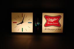 Vintage Miller High Life Light Up Advertising Beer Clock