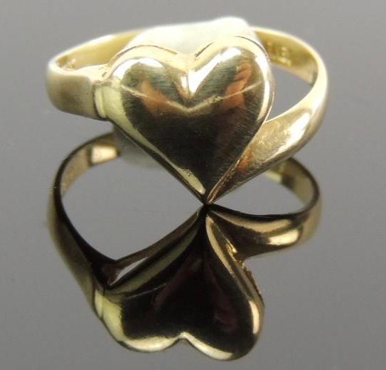 14k Yellow Gold Heart Ring